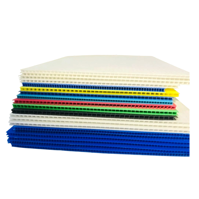 Feuille de polypropylène cannelée imperméable pour la fabrication de boîtes de rangement