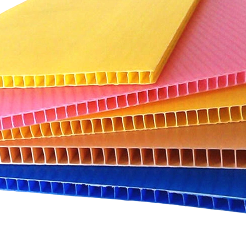 Feuille de polypropylène cannelée imperméable pour la fabrication de boîtes de rangement
